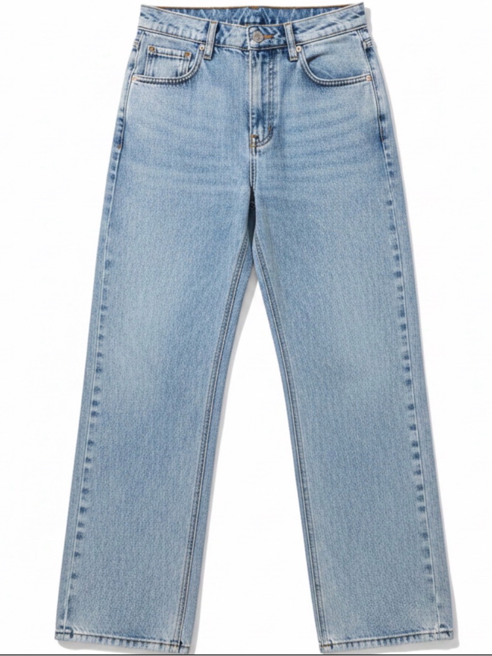 Light wash baggy jeans from Forever 21 x SHEIN in size 25.